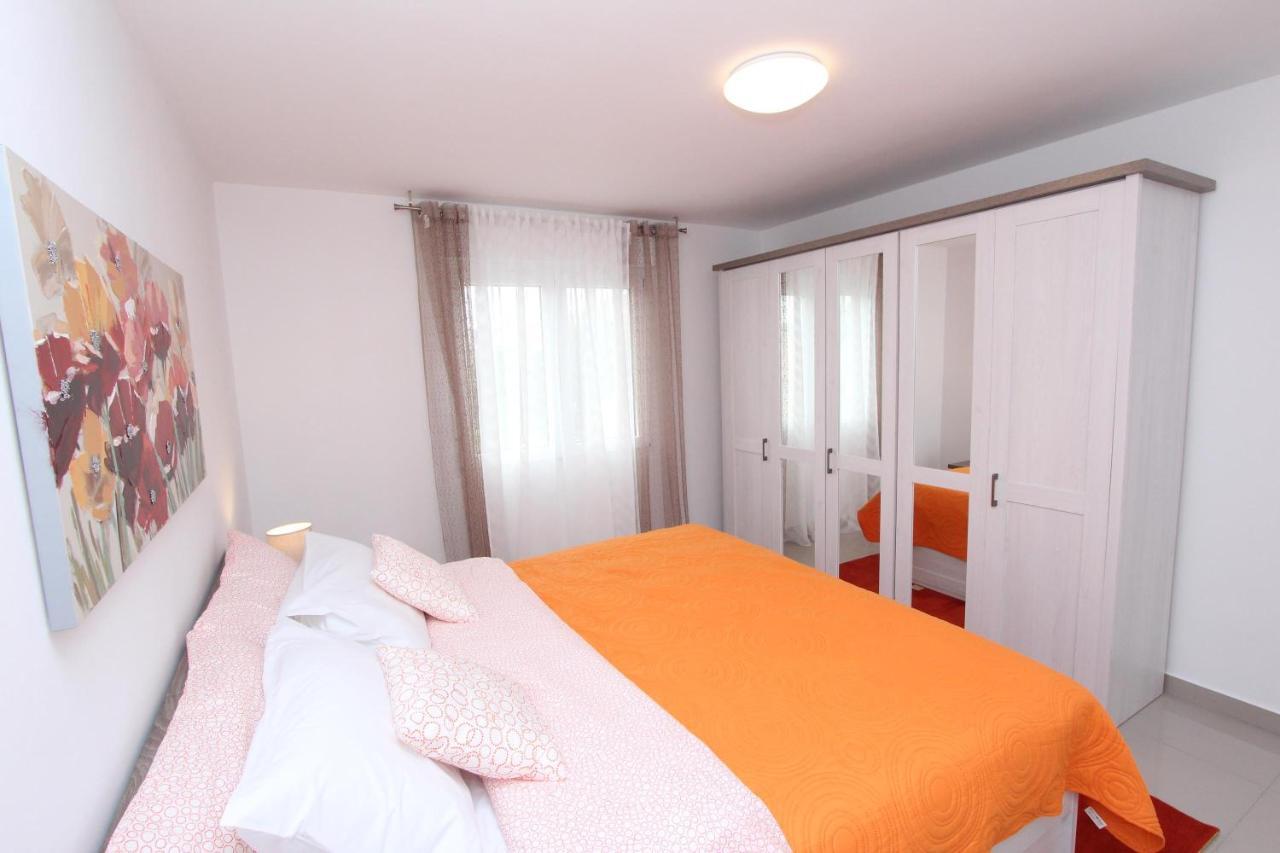 Apartment Sorriso 2 Rovinj Exterior photo